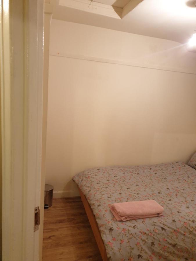Splendid 4Bedrooms shared Home Manchester Eksteriør billede