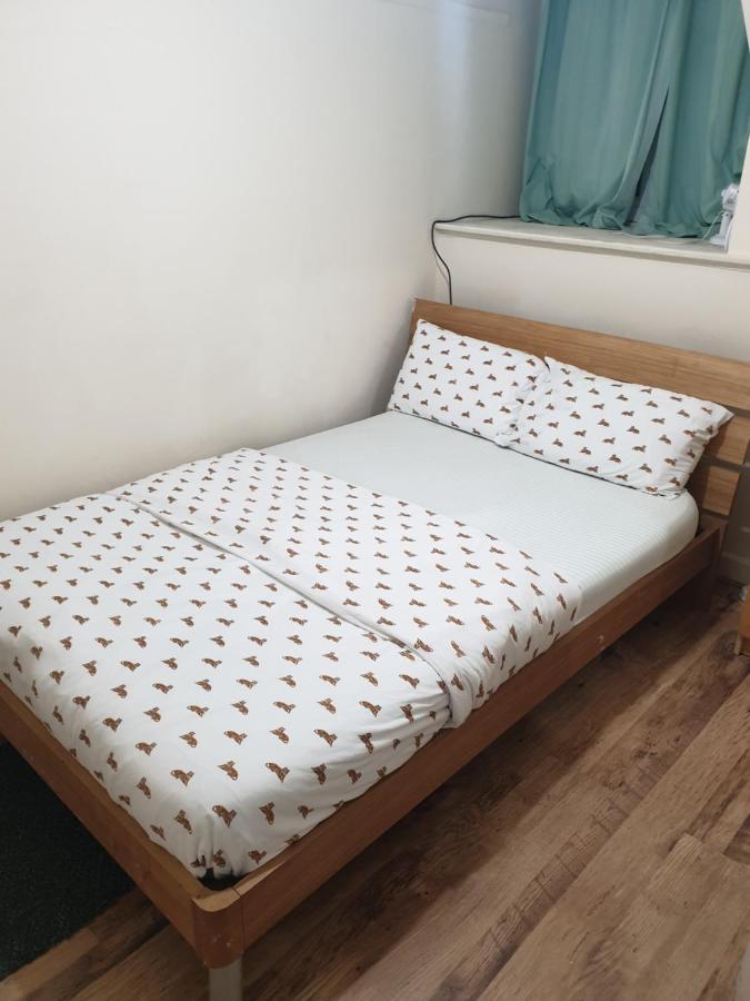 Splendid 4Bedrooms shared Home Manchester Eksteriør billede