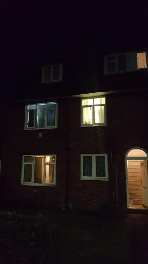 Splendid 4Bedrooms shared Home Manchester Eksteriør billede